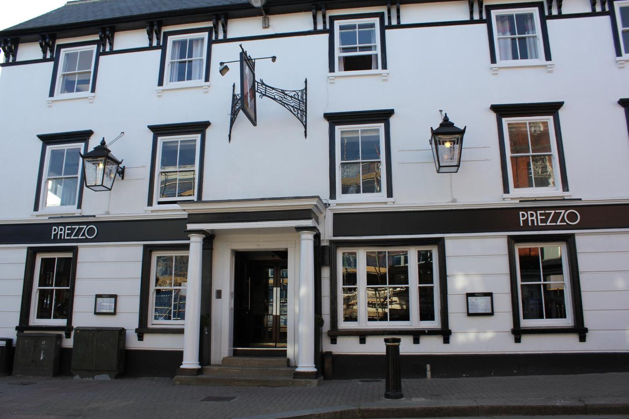 The George Hotel Stansted Airport Bishop's Stortford Exterior photo